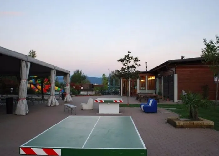 Holiday Chalets Camping Class מלון ארבה