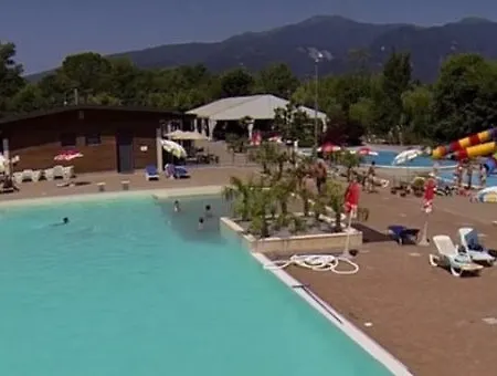 Holiday Chalets Camping Class