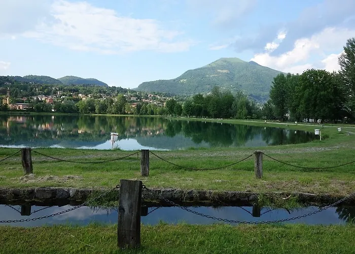 Otel Holiday Chalets Camping Class 3*